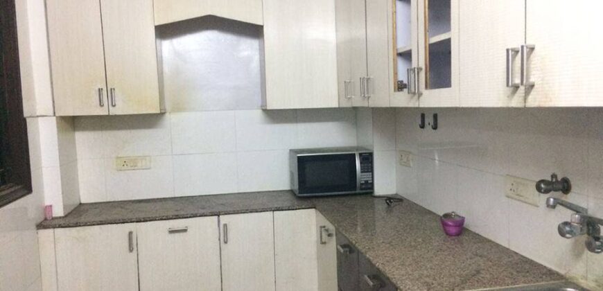 3BHK Flat for Rent in South Extension