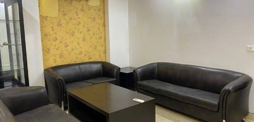 LAJPAT NAGAR 2BHK FLAT 2ND FLOOR FOR SALE