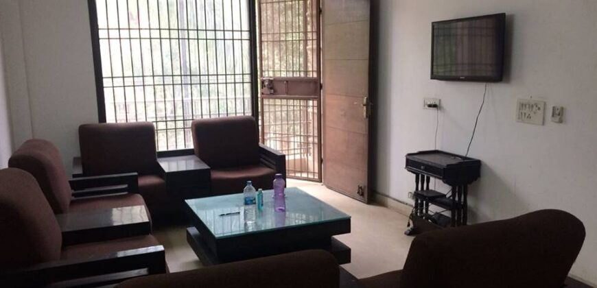 3BHK Flat for Rent in South Extension