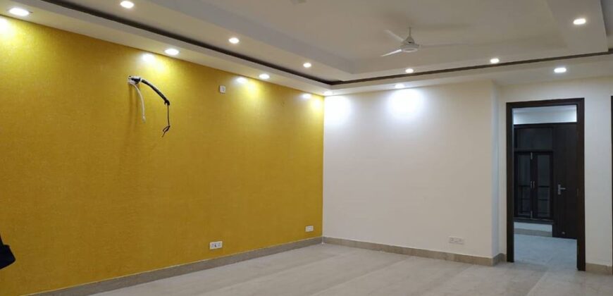 Brand new 3bhk available for rent in freedom fighter enclave